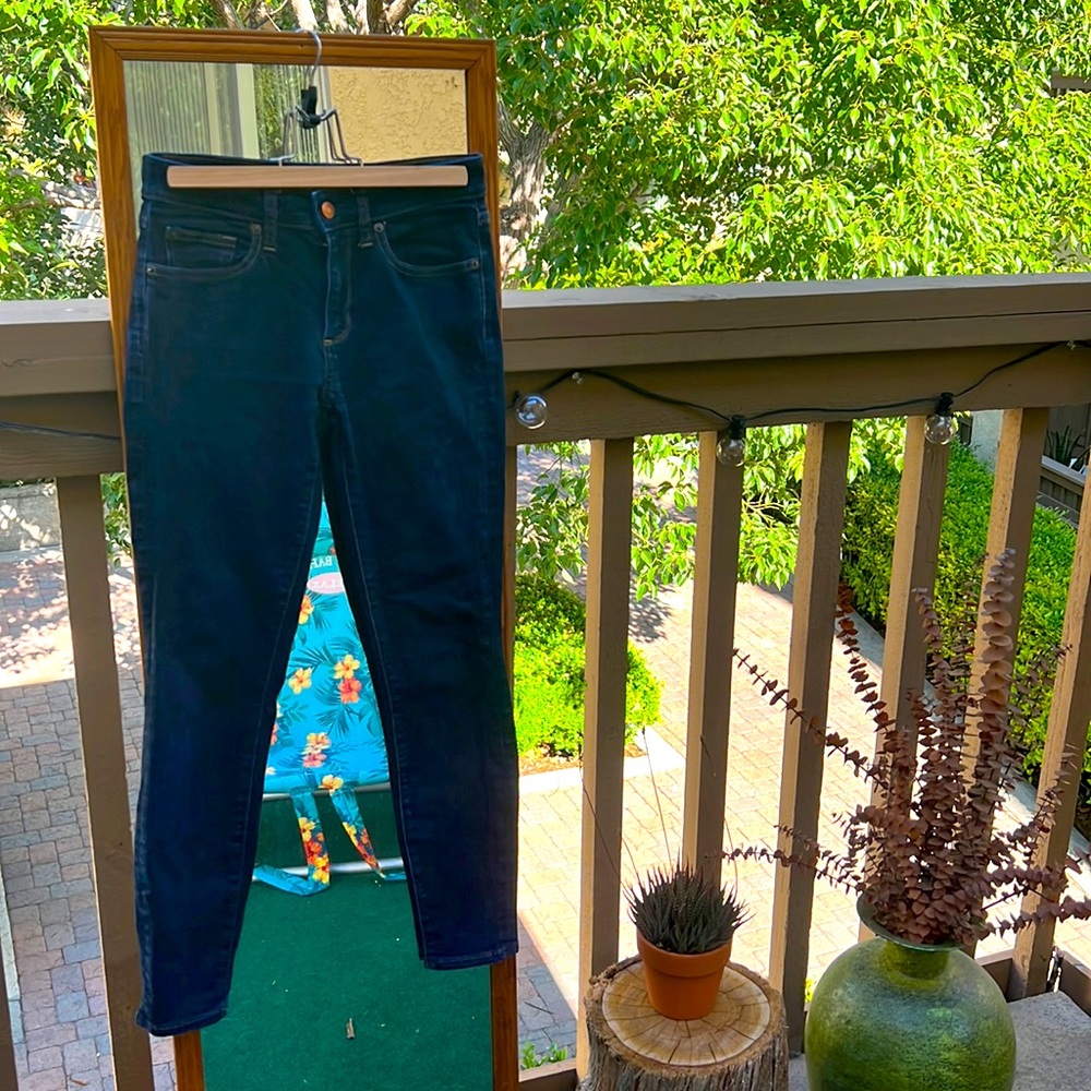 Gap Dark Denim 💙 Size 2 (26R EU)